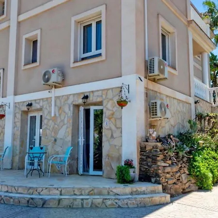 Paraisos בית נופש