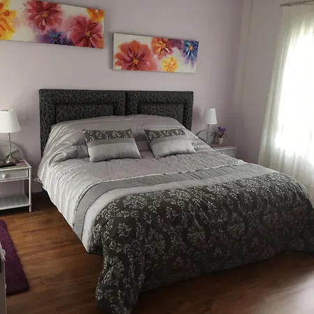 B&B Paraisos 푸엔히롤라