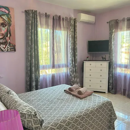 Paraisos فوينخيرولا